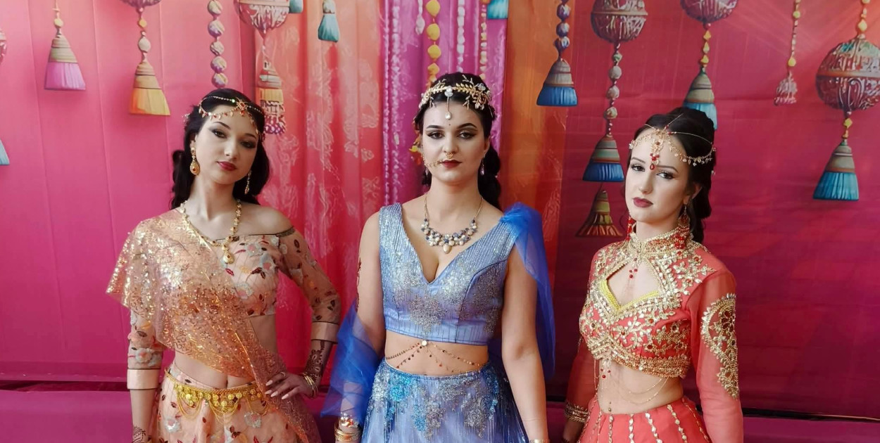 Sukces uczennic ZSP na konkursie "Bollywodzka Baśń"