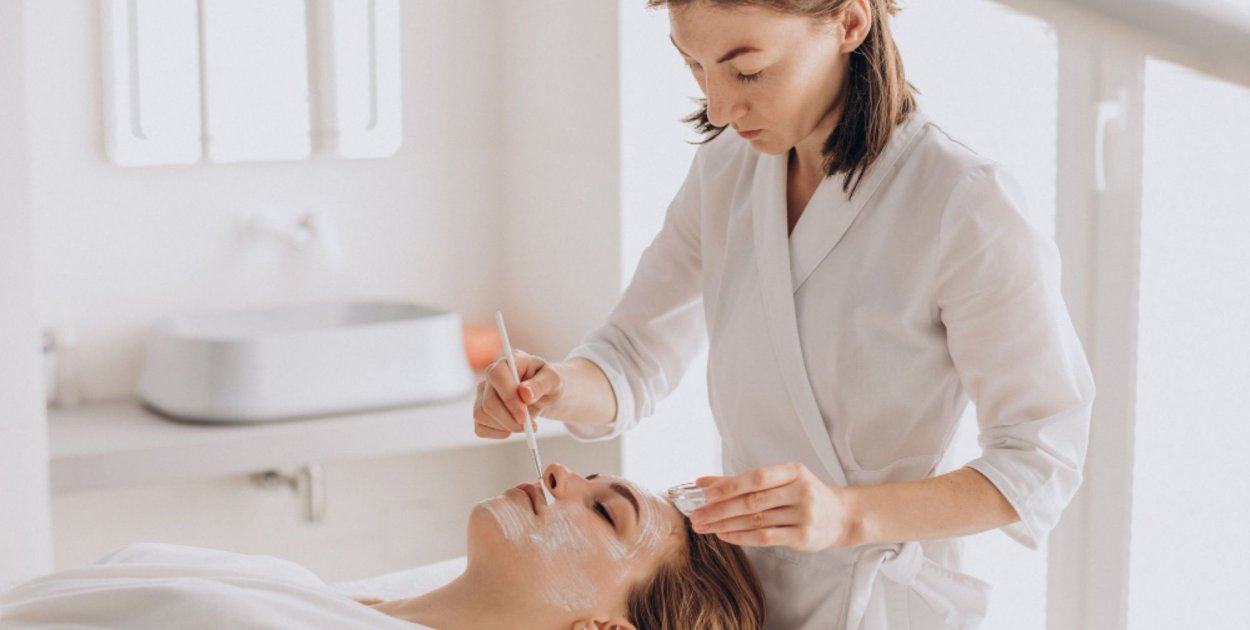 Jakie są wskazania do zabiegu mezoterapii igłowej i jakie efekty można uzyskać po